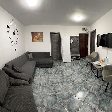 Ene Apart Oradea Free Parking Zewnętrze zdjęcie