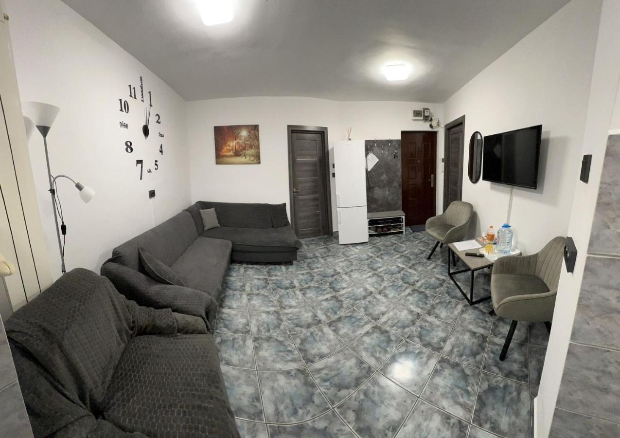 Ene Apart Oradea Free Parking Zewnętrze zdjęcie